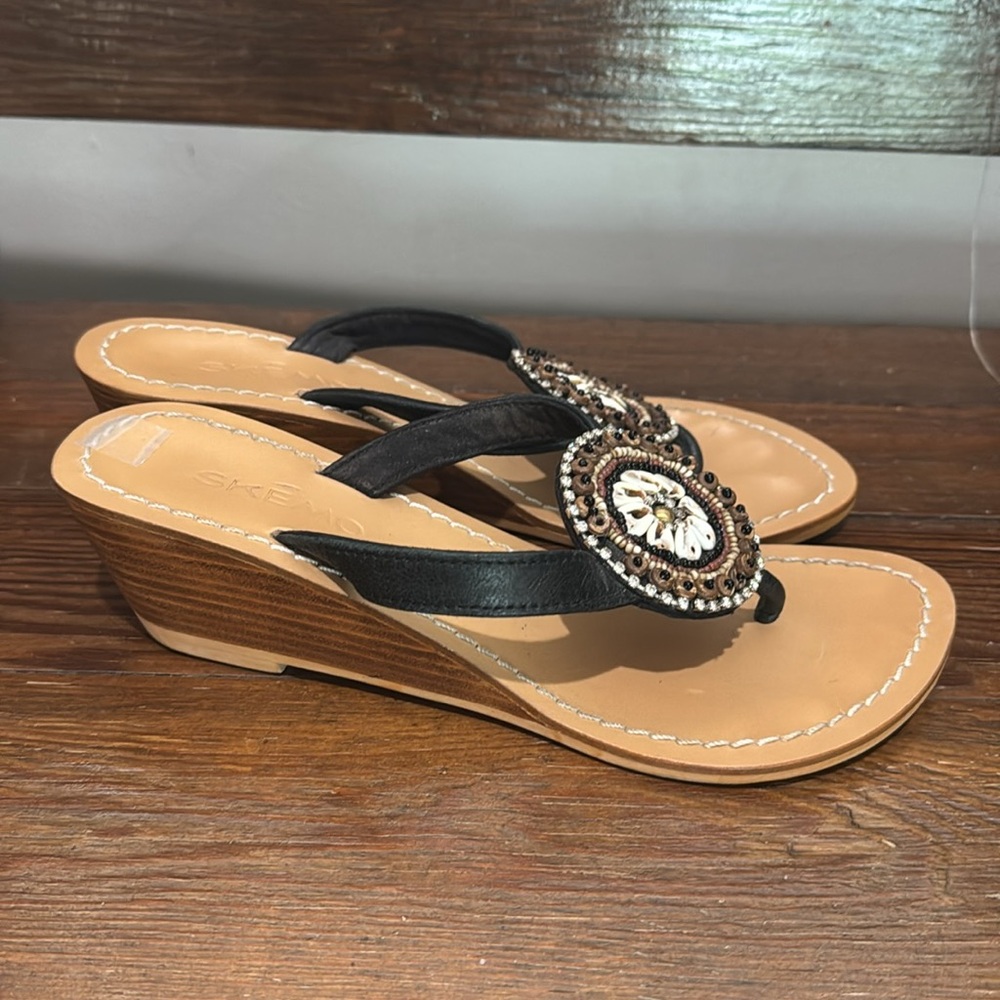 Skemo Wedge - Picture 2 of 2